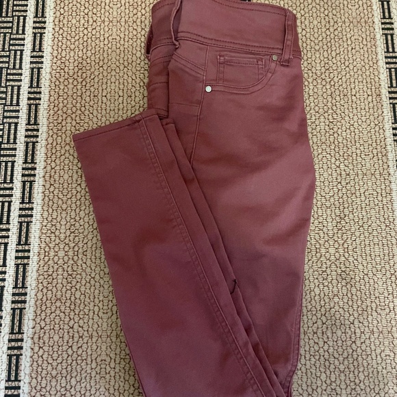 Tinseltown Pants - Light Maroon Skinny Pants